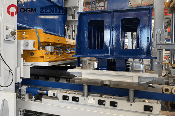 QGM ZN900CG, First China brick machine enters North American market, Creating a new era for China brick machine industry